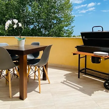 Apartello Premier - Sea & Pool View - Sveti Vlas דירה