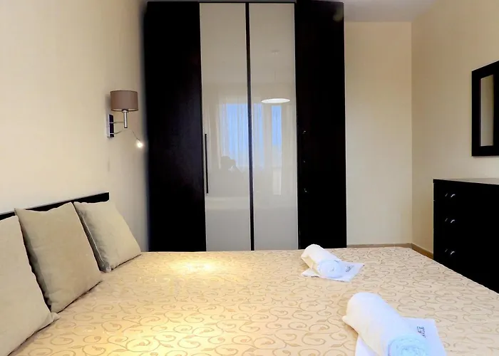 Apartello Premier - Sea & Pool View - Apartman Szveti Vlasz