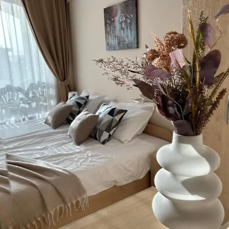 Apartello Premier - Sea & Pool View -