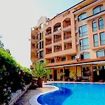 Apartmán Apartello Premier - Sea & Pool View - *