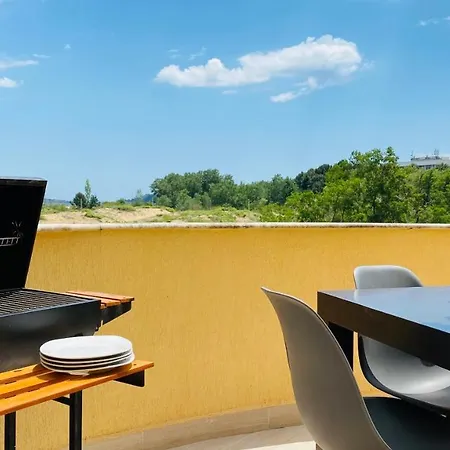 Apartello Premier - Sea & Pool View - Apartmán